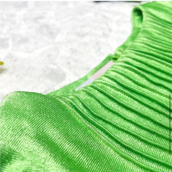 Vintage 1970s 70s Handmade Neon Green Pintucked Short Sleeve Qiana Maxi Dress - Picture 6 of 16